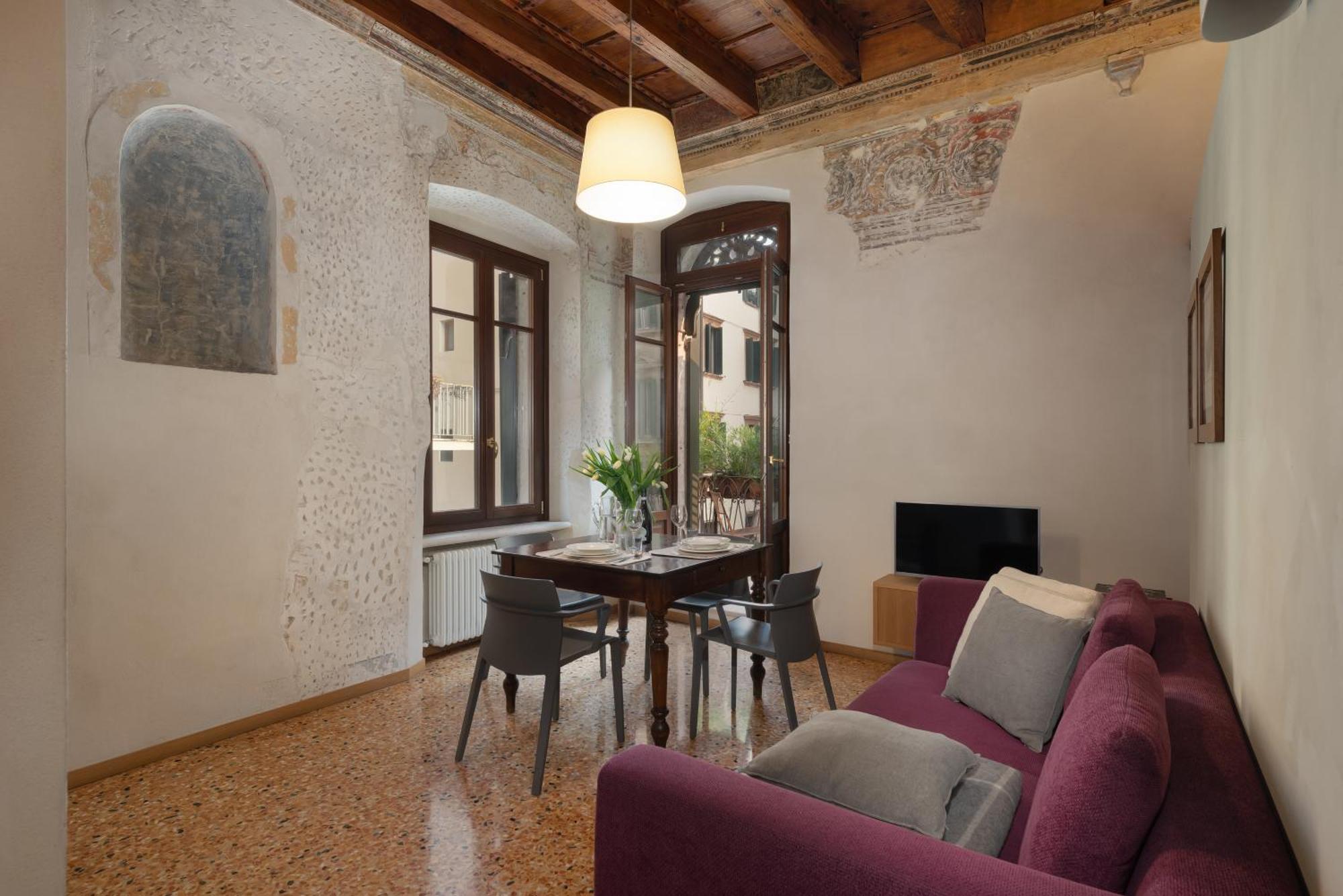 Residenza Roccamaggiore ヴェローナ エクステリア 写真