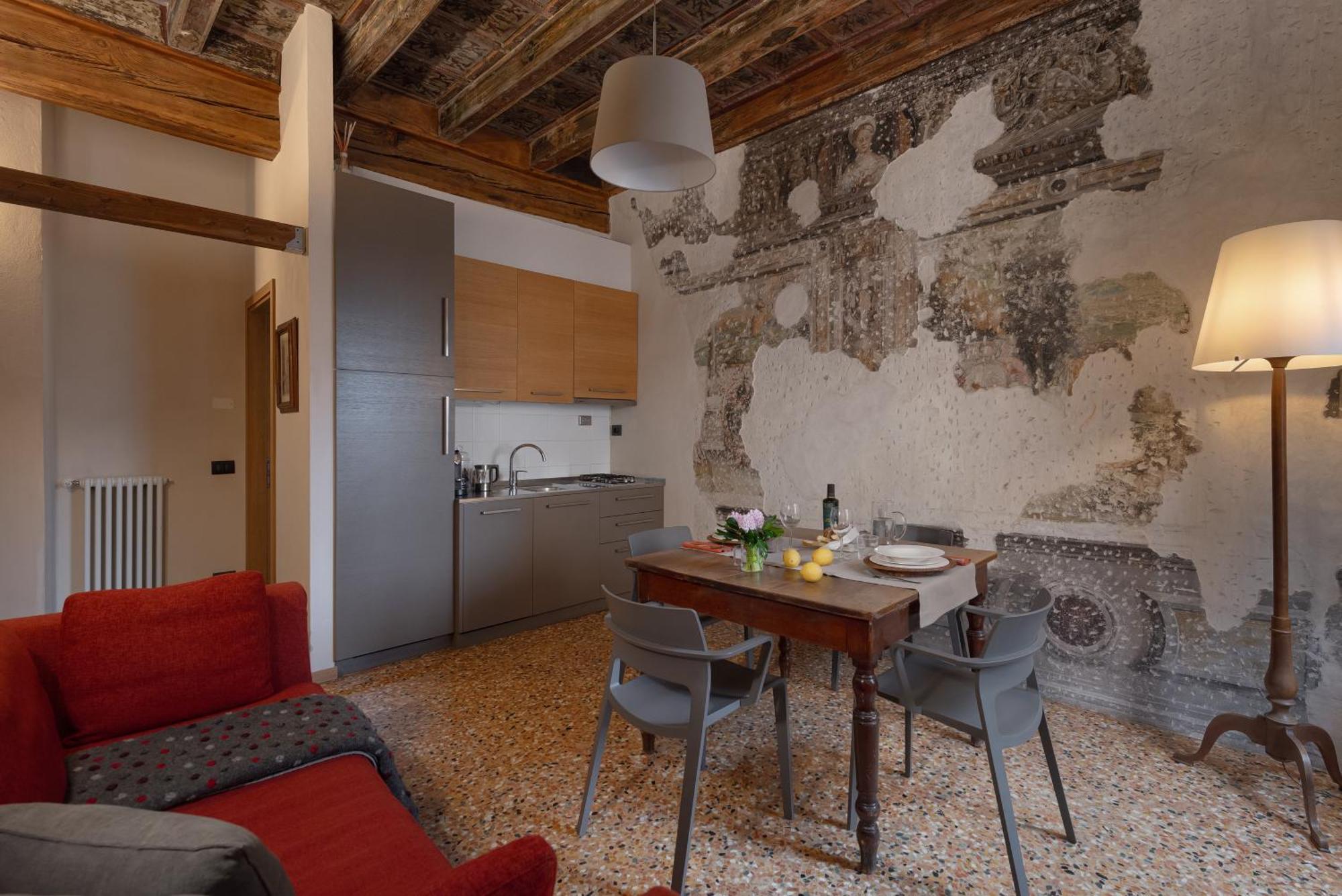 Residenza Roccamaggiore ヴェローナ エクステリア 写真