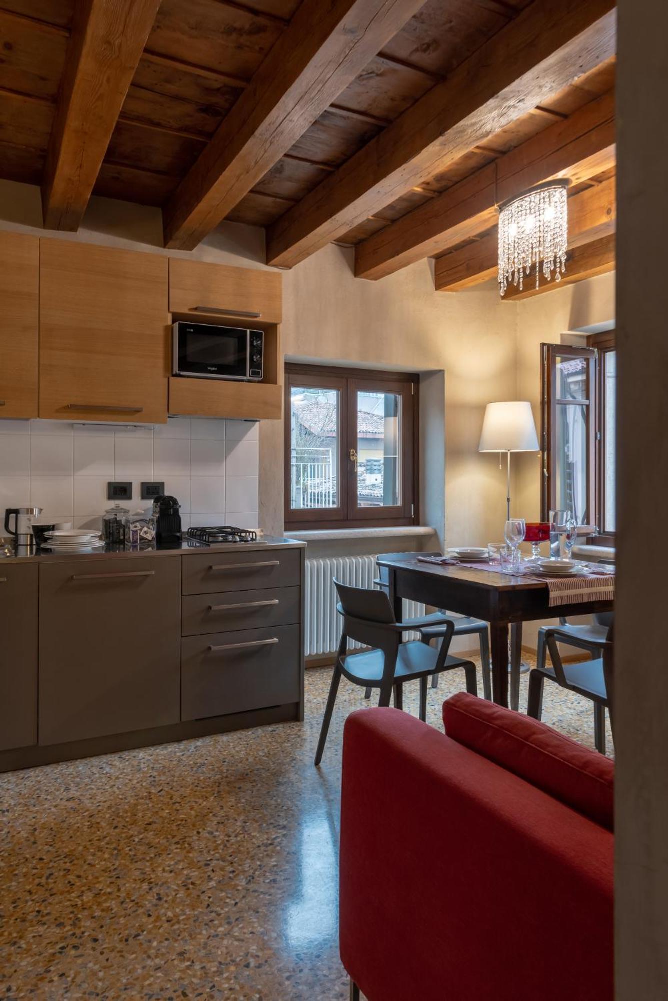 Residenza Roccamaggiore ヴェローナ エクステリア 写真
