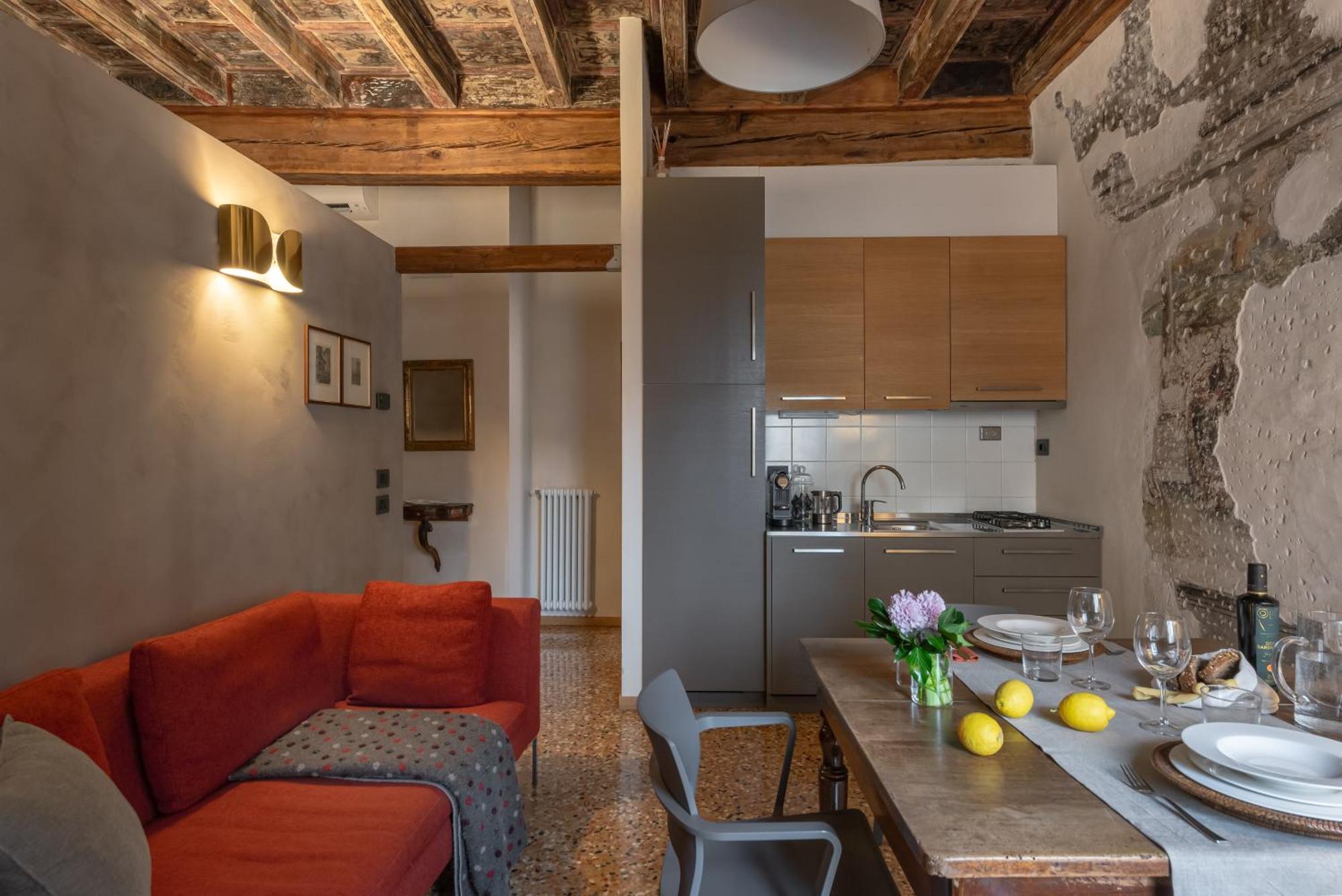 Residenza Roccamaggiore ヴェローナ エクステリア 写真